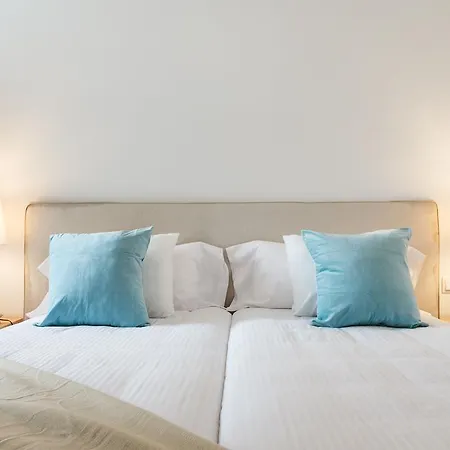 Apartment Cornellalux Cornella de Llobregat